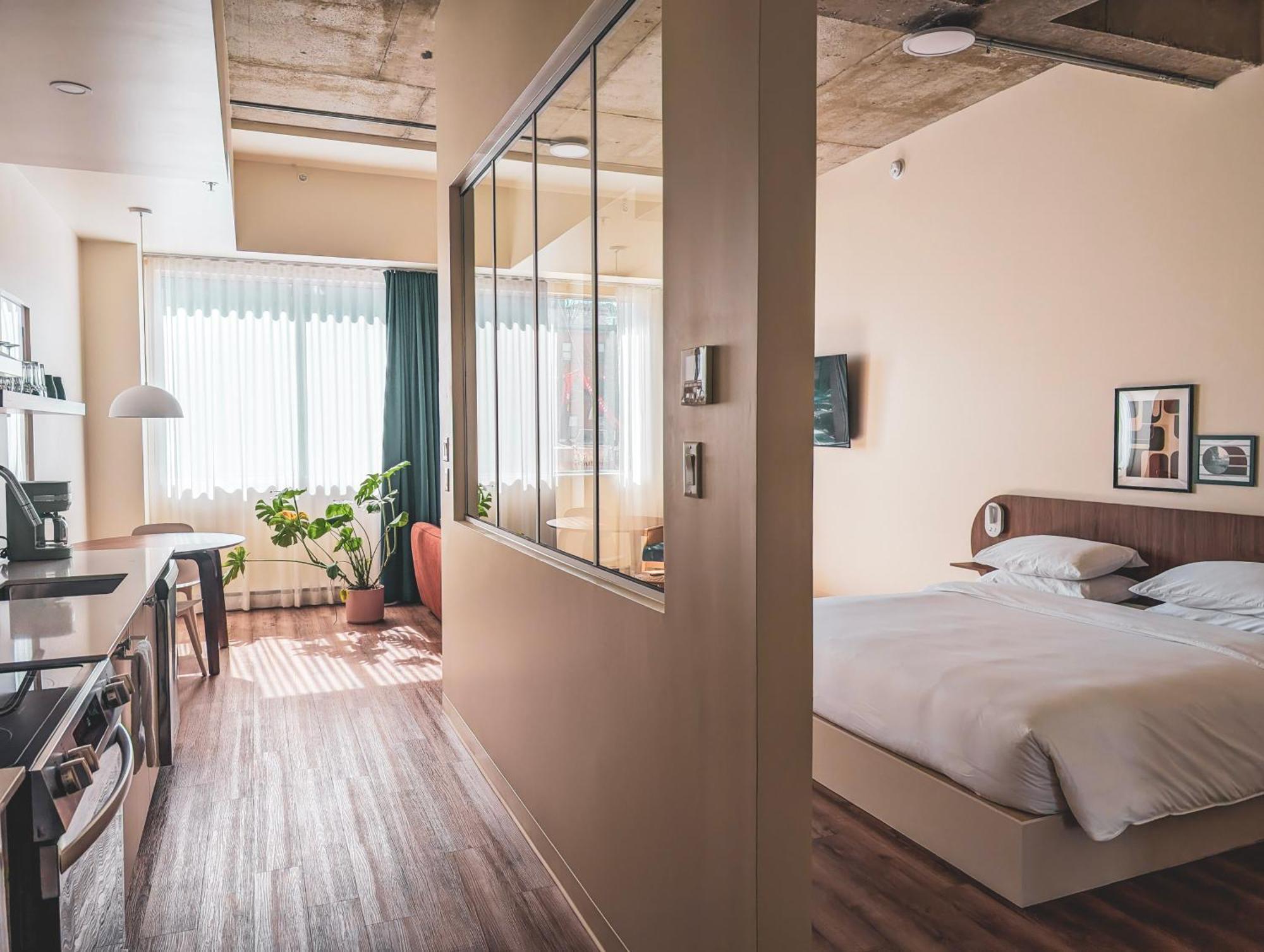 TERMINUS HOTEL | CANADA | SEASON DEALS FROM $124